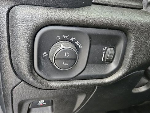 Used 2022 RAM 1500 Big Horn image 29