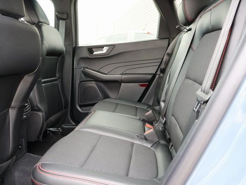 New 2026 Ford Escape ST-Line w/ Cold Weather Package AWD/4WD image 17
