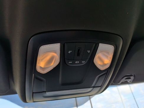 Used 2023 RAM 5500 Tradesman image 22