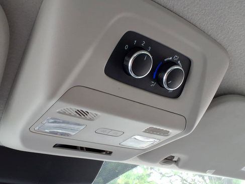 Used 2023 Ford Transit 350 XLT RWD image 22