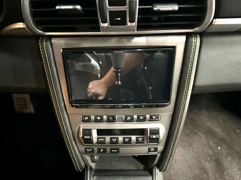 Used 2008 Porsche 911 Turbo image 22