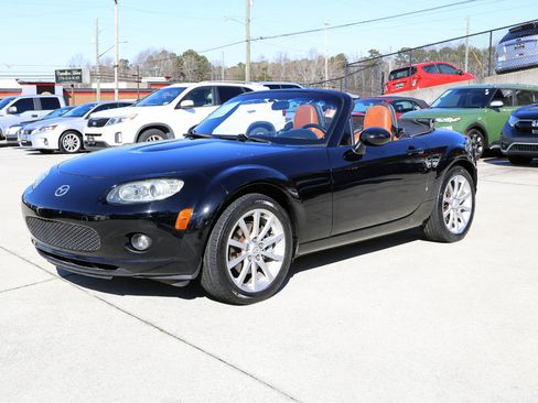 Used 2006 MAZDA MX-5 Miata Grand Touring w/ Suspension Pkg image 30