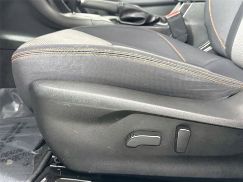 Used 2021 Subaru Crosstrek 2.0i Premium w/ Moonroof Package AWD/4WD image 28