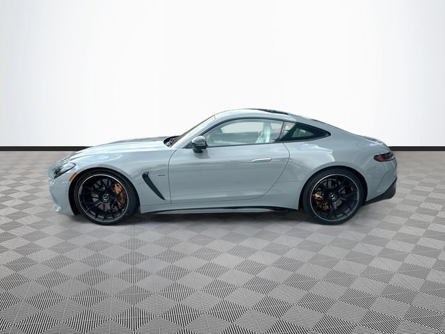 Used 2025 Mercedes-Benz AMG GT 63 image 4