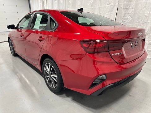 Used 2024 Kia Forte LXS image 5