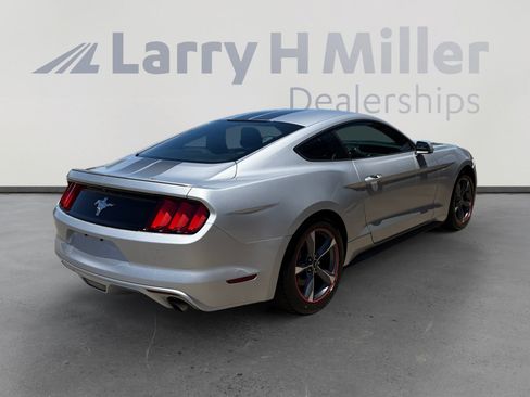 Used 2016 Ford Mustang Coupe w/ Equipment Group 051A RWD image 5