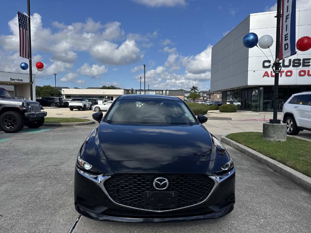 Used 2024 MAZDA MAZDA3 s FWD image 2