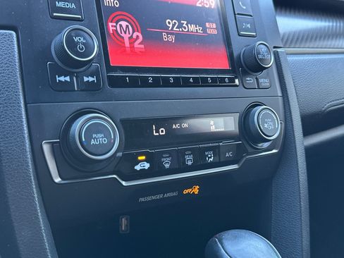 Used 2019 Honda Civic Sport image 26