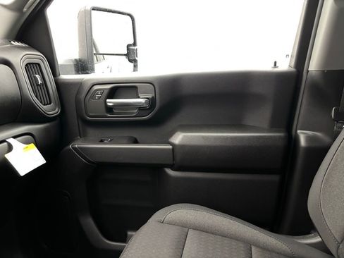 New 2026 GMC Sierra 2500 Pro w/ 1SA Pro Safety Plus Package image 31