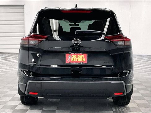 New 2026 Nissan Rogue SV AWD/4WD image 5