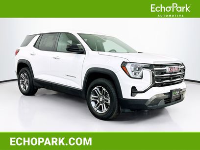 Used 2025 GMC Terrain Elevation