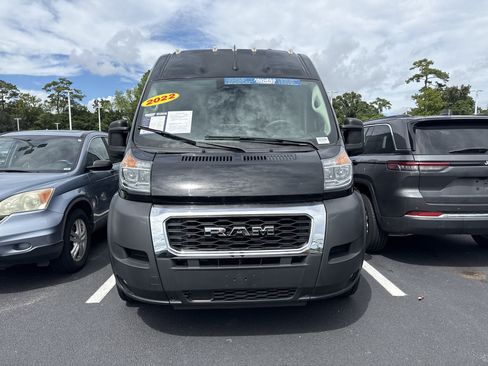 Used 2022 RAM ProMaster 2500 w/ Safety Group FWD image 3