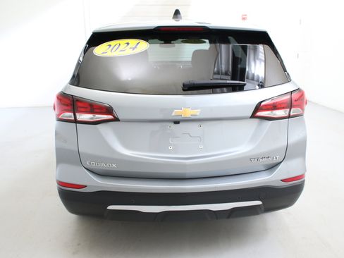 Used 2024 Chevrolet Equinox LT w/ LPO, Floor Liner Package FWD image 8