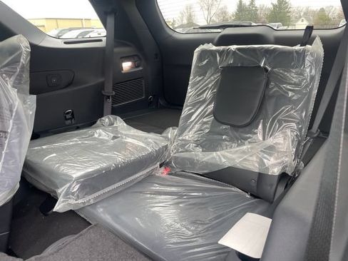 New 2026 Ford Explorer ST-Line AWD/4WD image 11