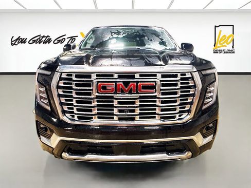 New 2025 GMC Yukon Denali w/ Denali Reserve Package image 2