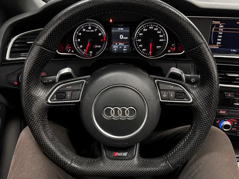 Used 2014 Audi RS 5 Cabriolet AWD/4WD image 32