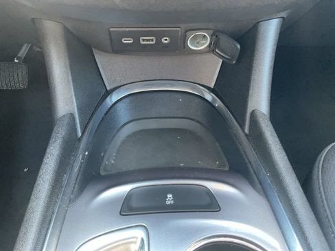 Used 2023 Chevrolet Malibu LT FWD image 28