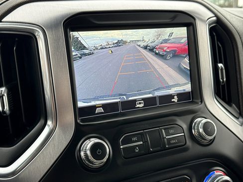 Used 2021 GMC Sierra 3500 SLT w/ Driver Alert Package I image 21