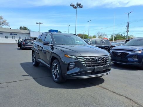 Certified 2023 Hyundai Tucson Limited AWD/4WD image 3