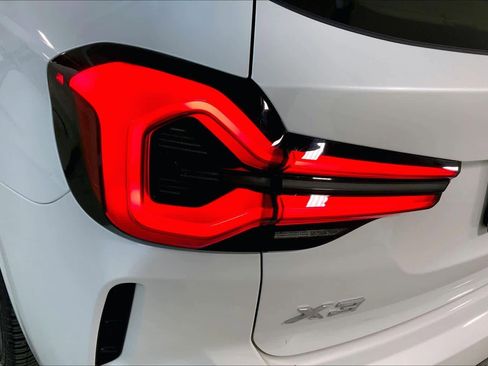 Used 2022 BMW X3 xDrive30i w/ M Sport Package image 28