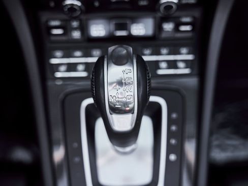 Used 2014 Porsche 911 Turbo S AWD/4WD image 60