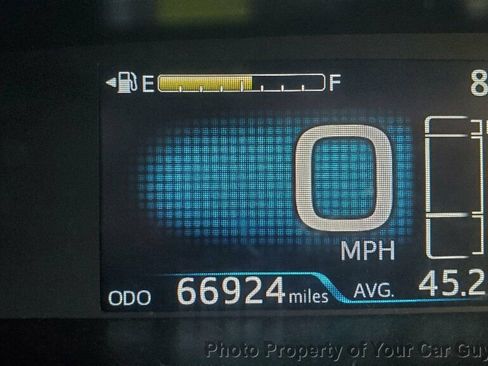 Used 2019 Toyota Prius Limited w/ Premium Convenience Package image 21