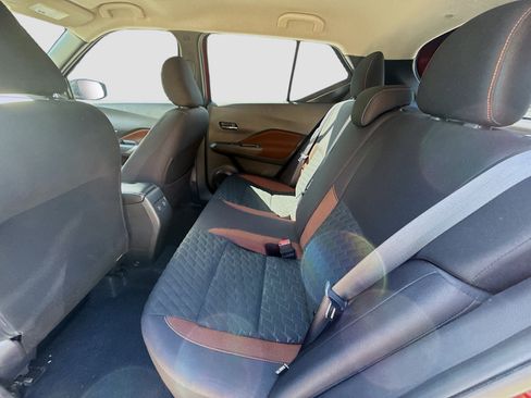 Used 2021 Nissan Kicks SR FWD image 22