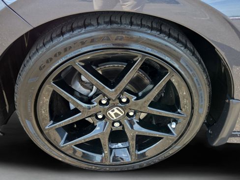 Used 2024 Honda Civic Sport image 29