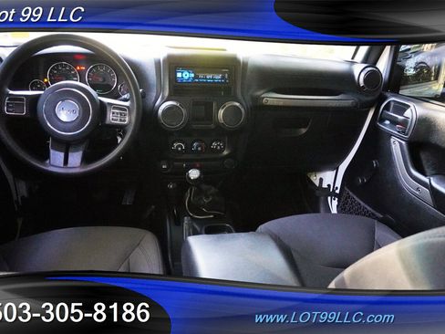 Used 2017 Jeep Wrangler Unlimited Sport w/ Trailer Tow Group AWD/4WD image 2