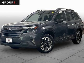 Used 2025 Subaru Forester Premium AWD/4WD video 1