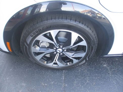 Used 2022 Ford Mustang Mach-E Premium image 29