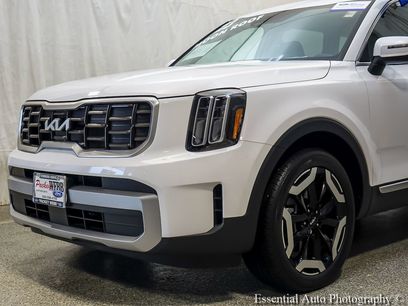 Used 2023 Kia Telluride S w/ S Sunroof Package