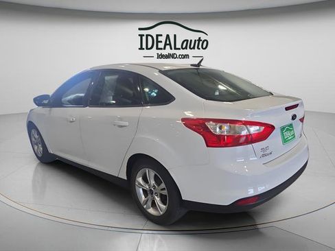Used 2014 Ford Focus SE w/ SE Winter Package image 15