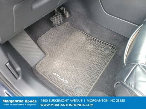 Used 2019 Volkswagen Atlas SEL FWD image 12