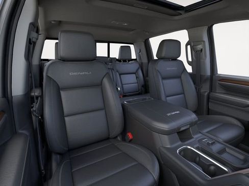 New 2026 GMC Sierra 2500 Denali w/ Max Trailering Package AWD/4WD image 16