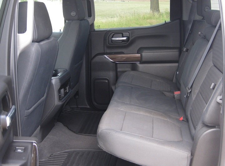 Used 2019 Chevrolet Silverado 1500 RST w/ All-Star Edition AWD/4WD image 12