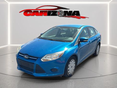 Used 2013 Ford Focus SE w/ Super Fuel Economy (SFE) Pkg FWD image 4