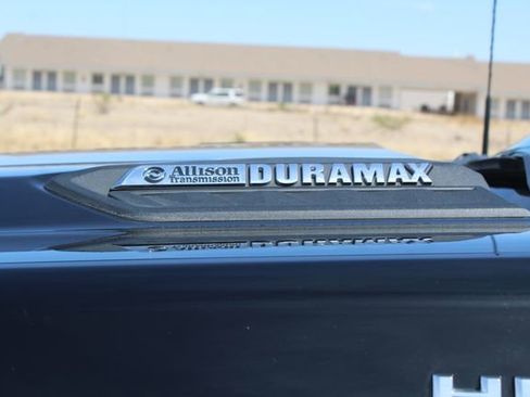 Used 2024 Chevrolet Silverado 2500 High Country w/ High Country Premium Package AWD/4WD image 14