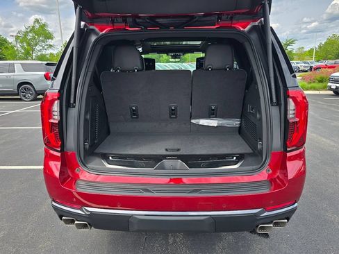 New 2026 GMC Yukon Denali Ultimate AWD/4WD image 24