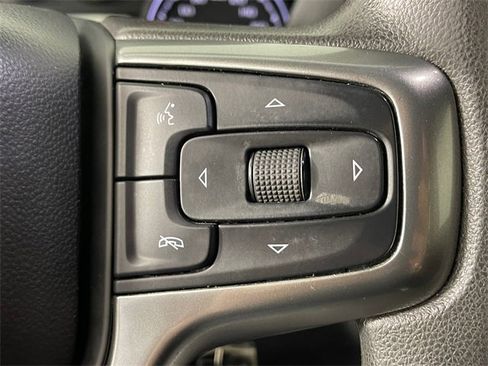 Used 2020 Chevrolet Silverado 1500 LT image 11