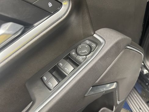 Used 2025 Chevrolet Silverado 2500 LT w/ Trail Boss Package AWD/4WD image 16