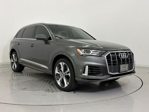 Used 2023 Audi Q7 3.0T Premium Plus AWD/4WD image 7