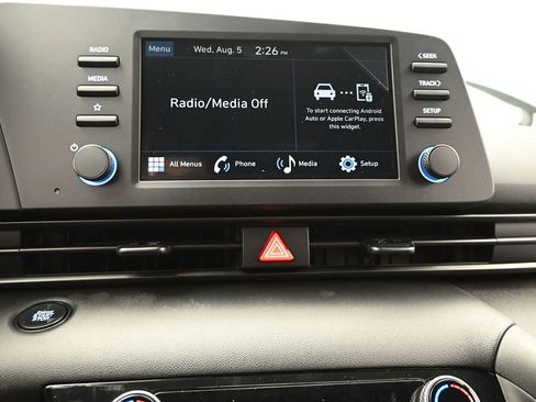 New 2026 Hyundai Elantra SEL Sport FWD image 18