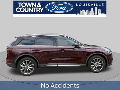 Used 2020 Lincoln Corsair FWD w/ Premium Package image 2