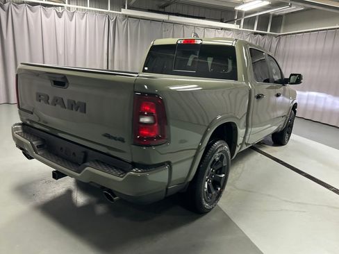 New 2026 RAM 1500 4x4 Crew Cab image 7