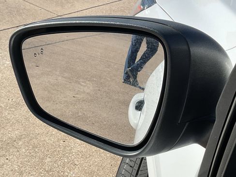 Used 2023 Ford Escape ST-Line image 11