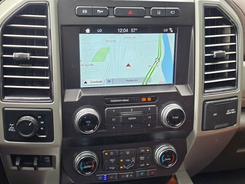 Used 2019 Ford F350 King Ranch w/ King Ranch Ultimate Package AWD/4WD image 38