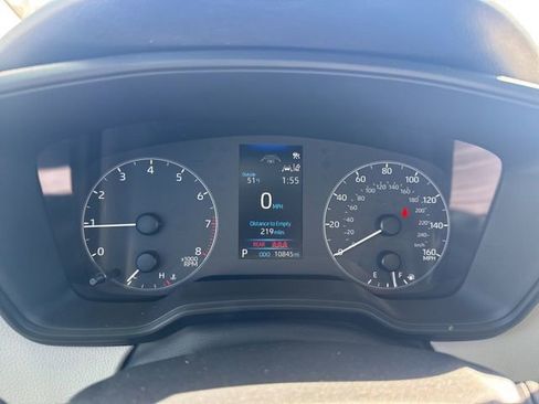 Used 2025 Toyota Corolla LE image 11