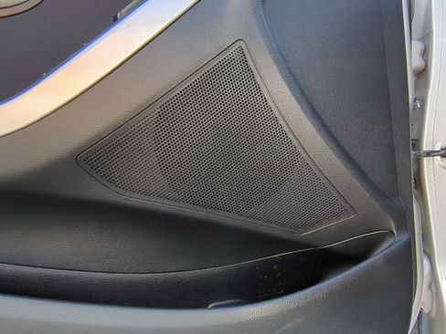 Used 2014 Hyundai Elantra GT image 15