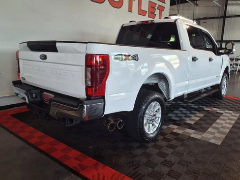Used 2022 Ford F250 XLT AWD/4WD image 7